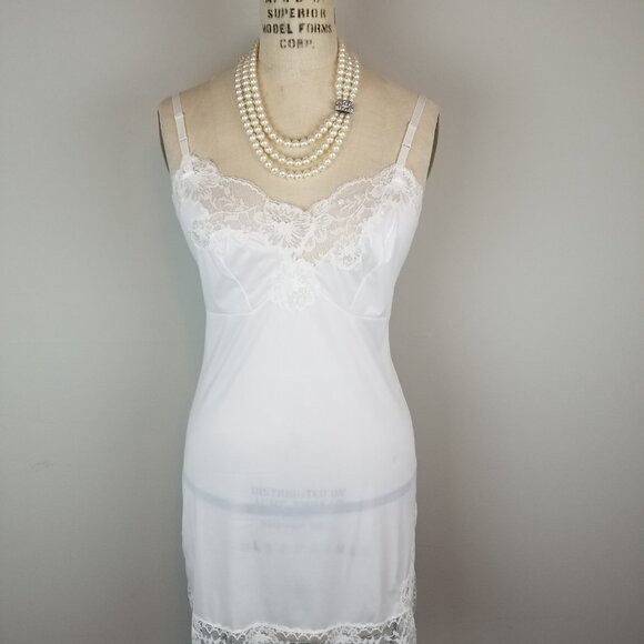 Vintage 1950's White Lace Trimmed Full Slip by Van Raalte Ladies 32 ~ Small - Picture 3 of 8